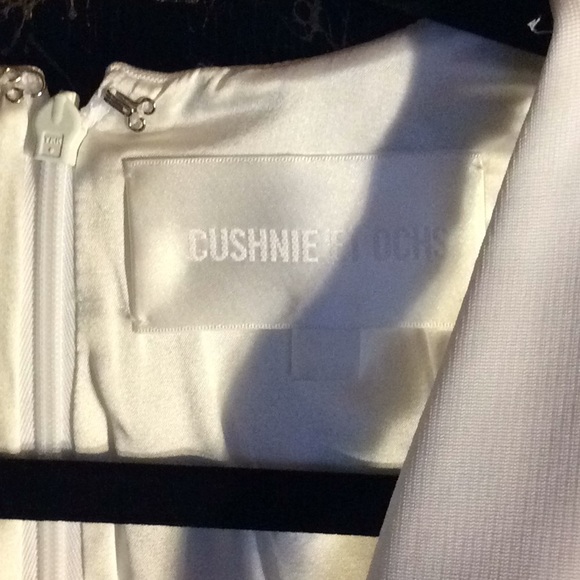 Gorgeous - Picture 3 of 3